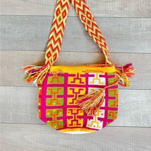 WAYUU COLOMBIAN MOCHILA Pink and Yellow Geometric Design
